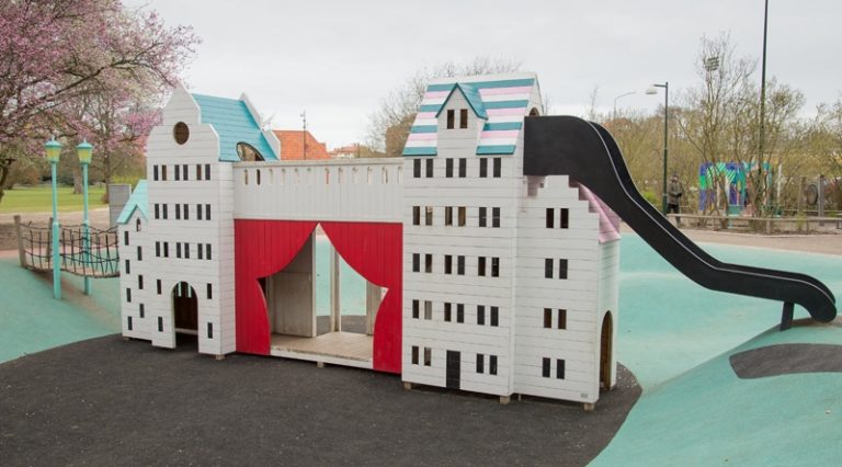 Teaterlekplatsen, temalekplats Malmö