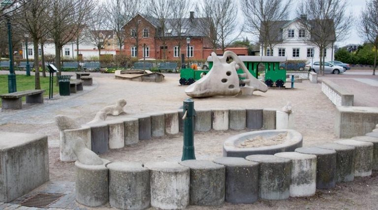 Betonglekplatsen, temalekplats Malmö